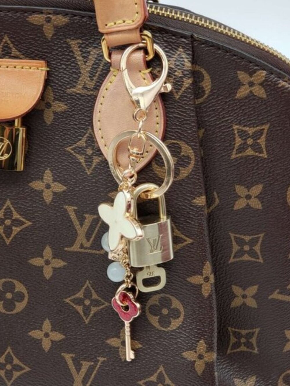 Authentic LV Gold Padlock & Key Set ✨ Luxury Bag Charm w/ Keychain - Picture 2 of 10